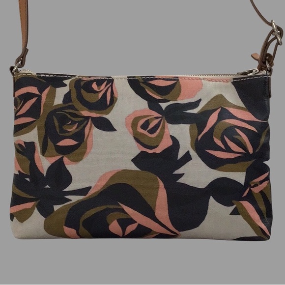FOSSIL Dawson Floral Coated Canvas Convertible Bag with Hanging Faux Leather Key - Picture 3 of 10